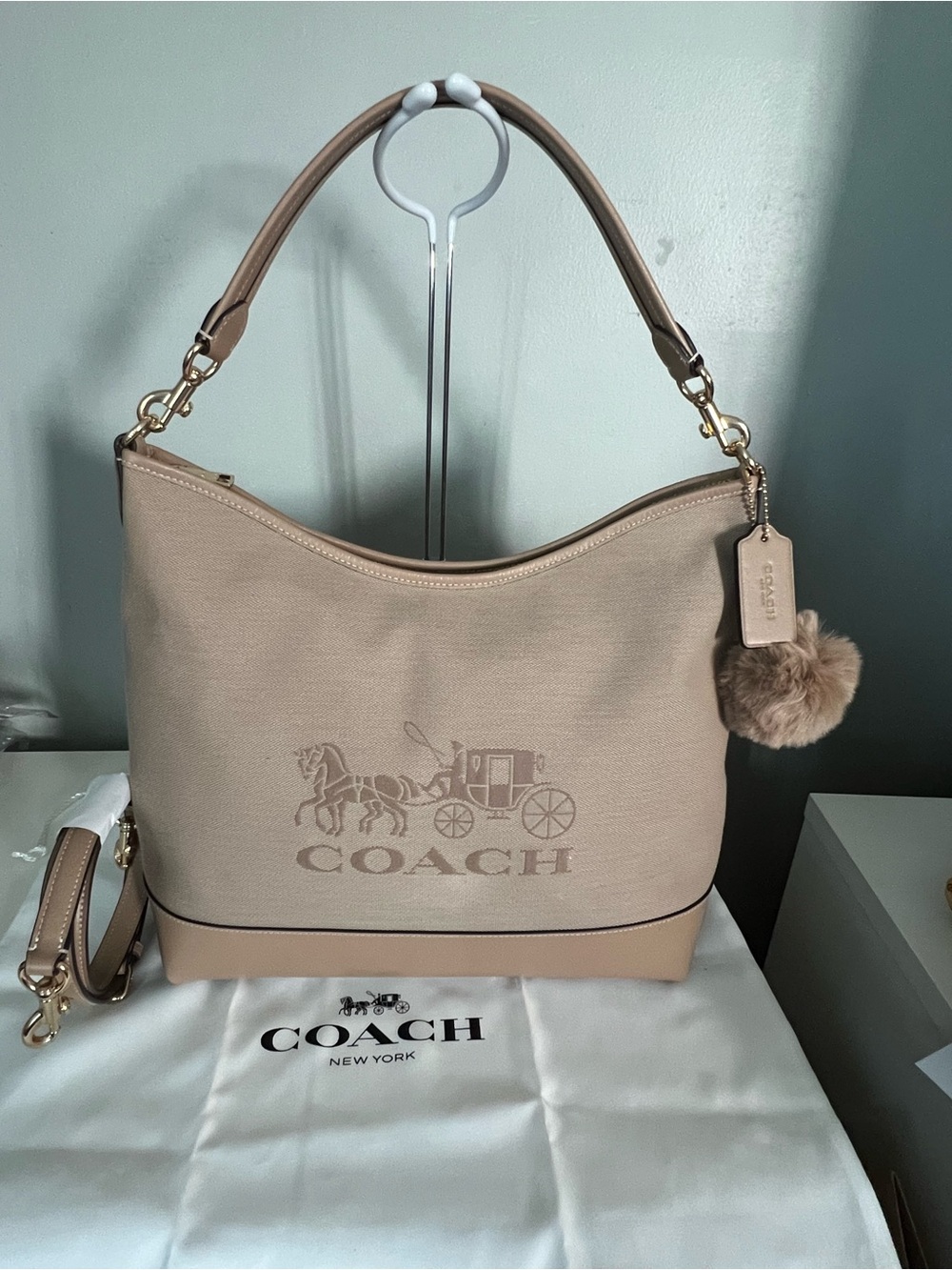 Coach Laurel Large Shoulder Bag With Horse And Carriage